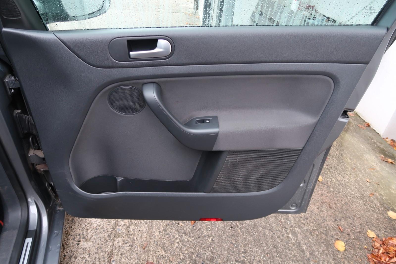 Volkswagen Golf Plus 2006 — photo 15