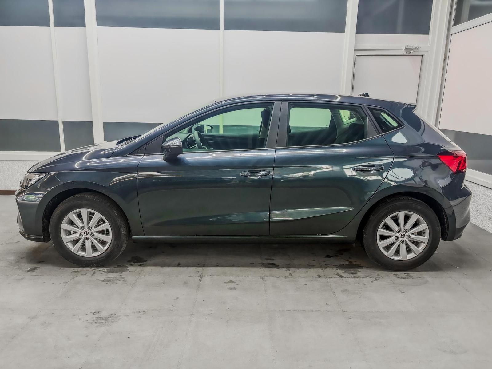 Seat Ibiza EDITION FL RADIO KLIMA PDC 1.0 MPI 59kW...
