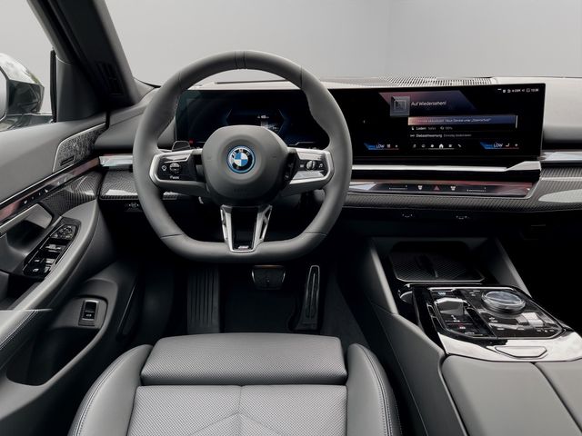 Foto Nummer 11: BMW i5