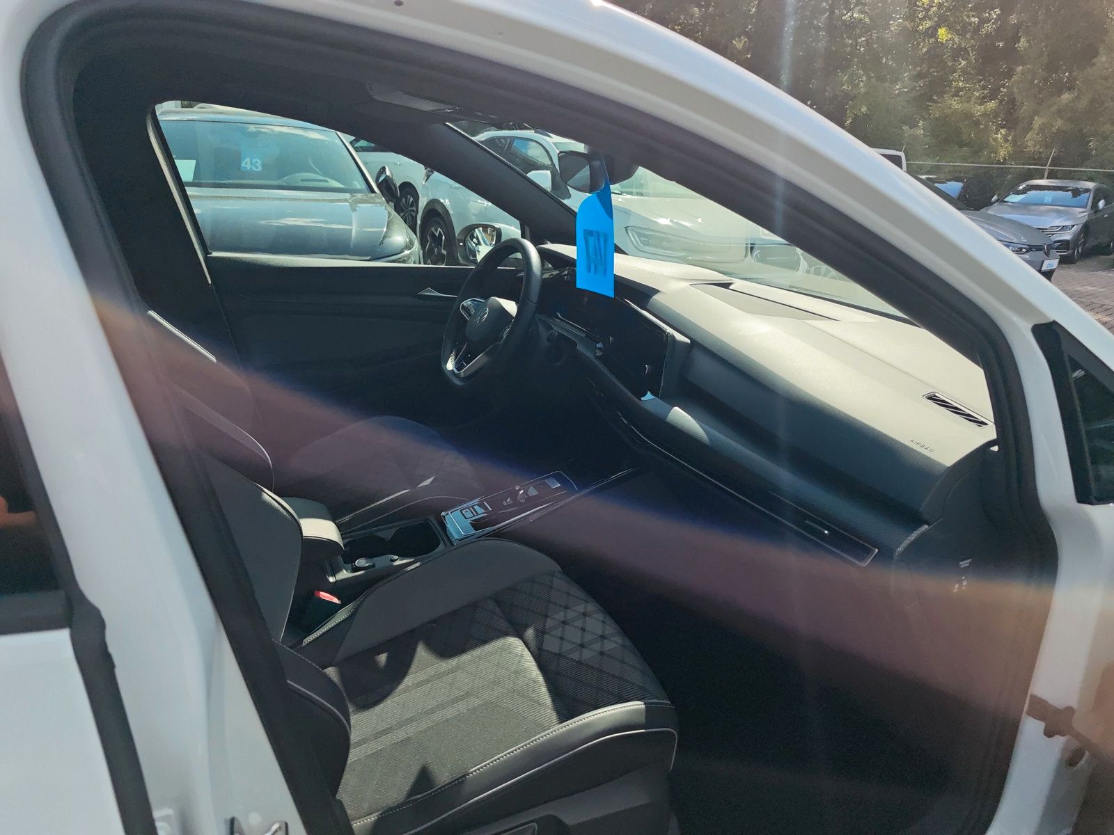 Golf R-Line eTSi DSG LED IQ Drive