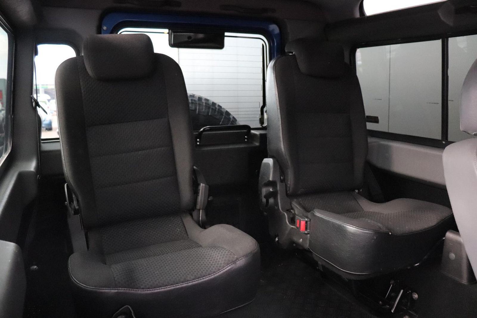 LAND ROVER DEFENDER - 2.2 D - 90 - 122 CV - 4X4 - BVM