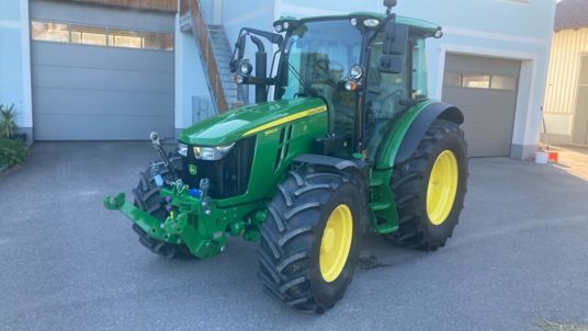 John Deere 5100R