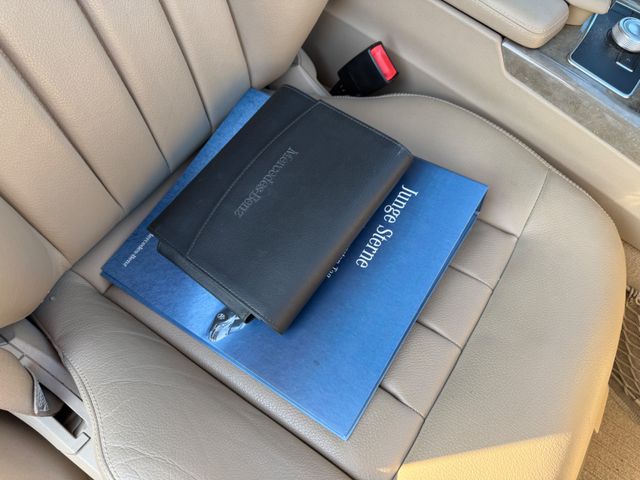 Mercedes-Benz E 300 Limousine CDI BlueEfficiency