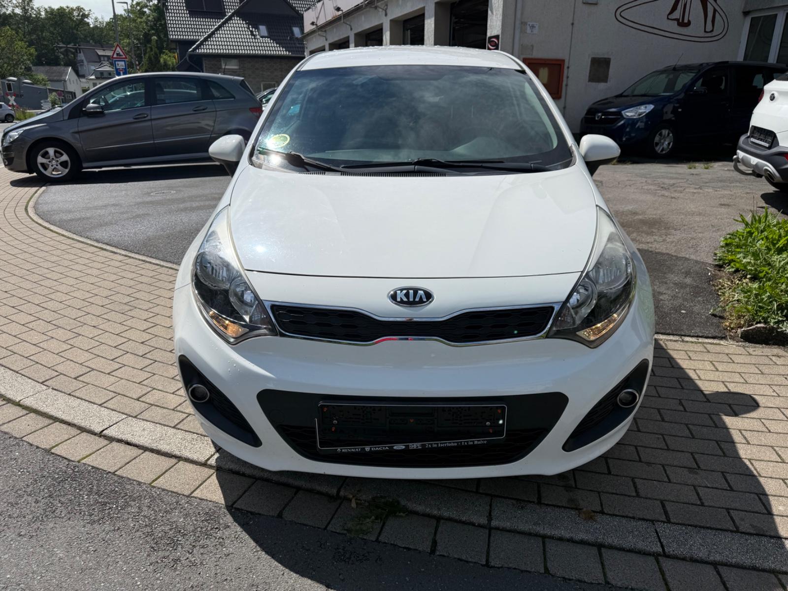 Kia Rio Dream Team  Klimaaut.,PDC,SHZ,Tüv
