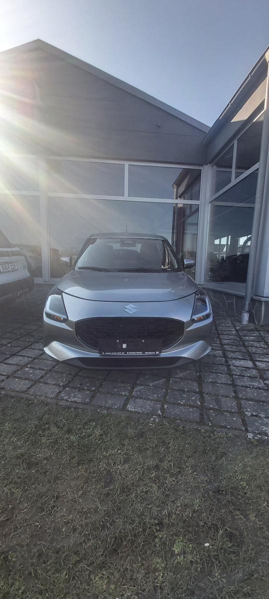 Suzuki Swift 1.2 HYBRID MT Club