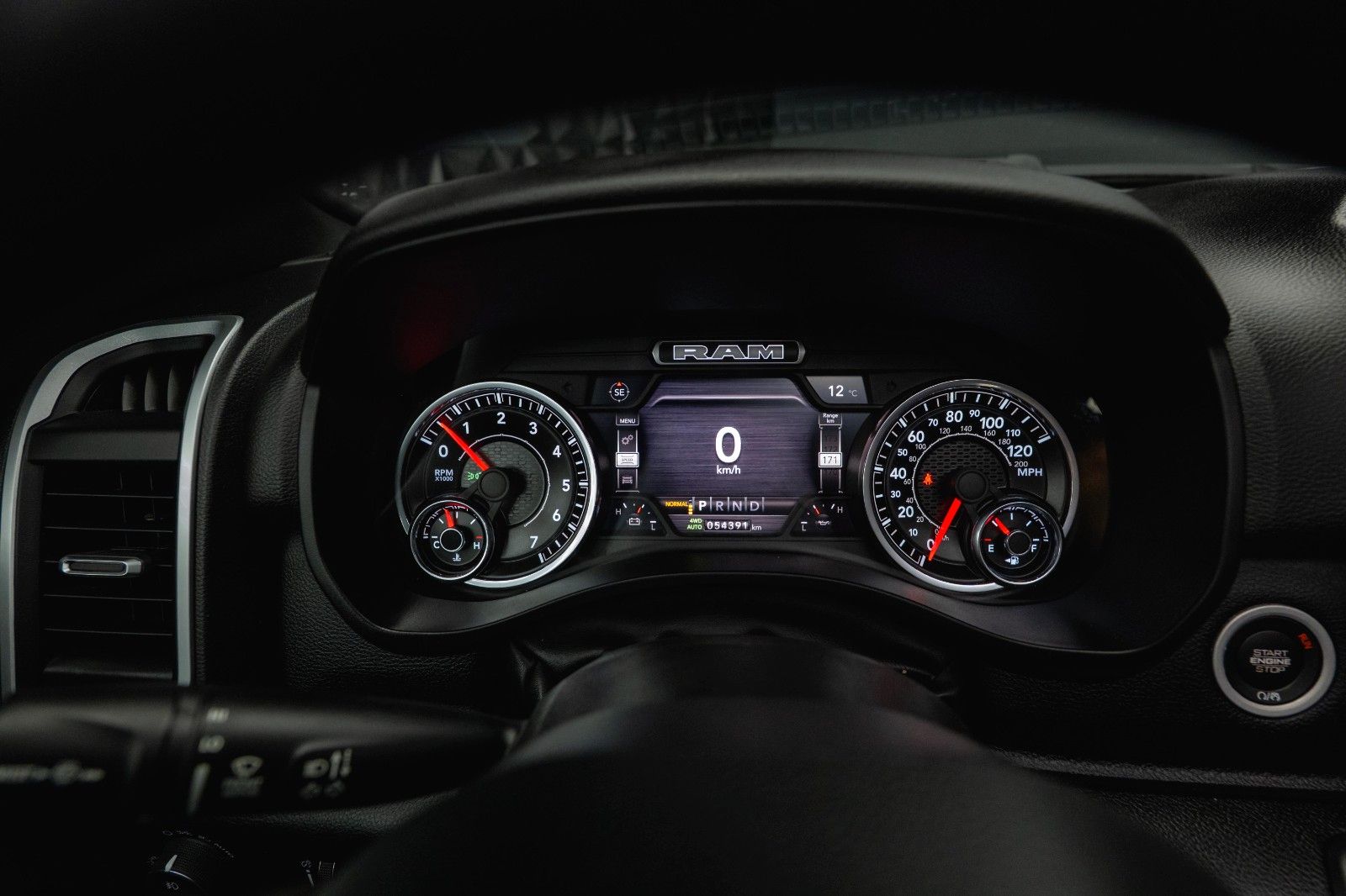 Fahrzeugabbildung Dodge RAM 5.7 V8 HEMI 4x4 Limited Longbed Airmatic 19%