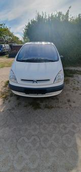 Citroën zuverkaufen - gebrauchte Citroën Xsara aus dem Jahr 2001