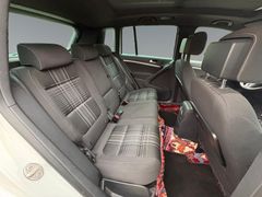 Fahrzeugabbildung Volkswagen Tiguan Lounge Sport & Style 1. Hand Kamera Navi