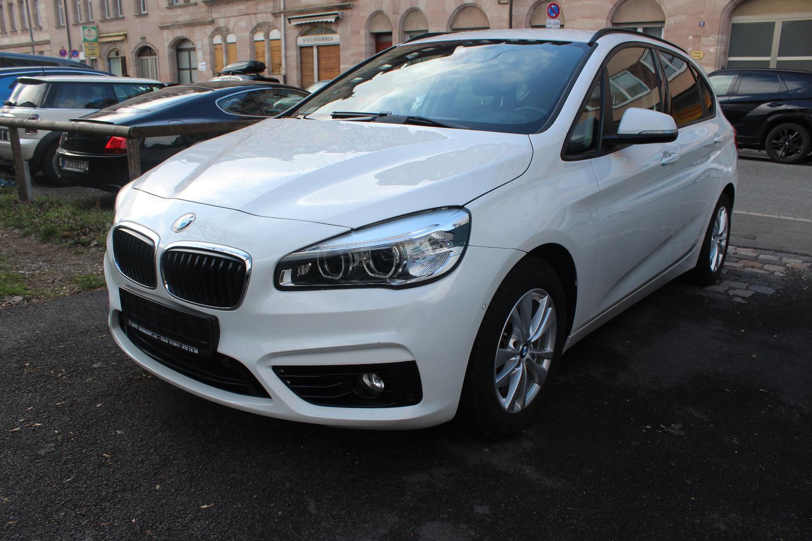 BMW 218d Sport Line Aut.LED Leder