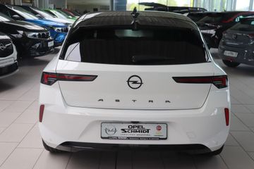 Fotografie des Opel Astra 1.2 Turbo GS