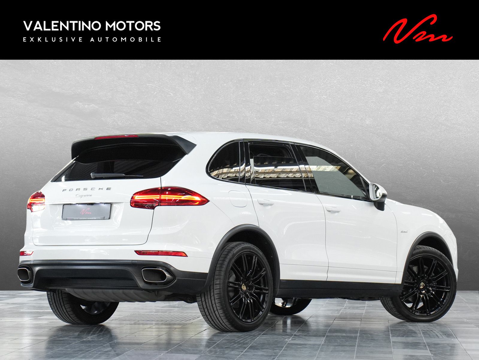 Fahrzeugabbildung Porsche Cayenne Diesel - LED|Pano|Stzhzg+belüft|Kam|21"