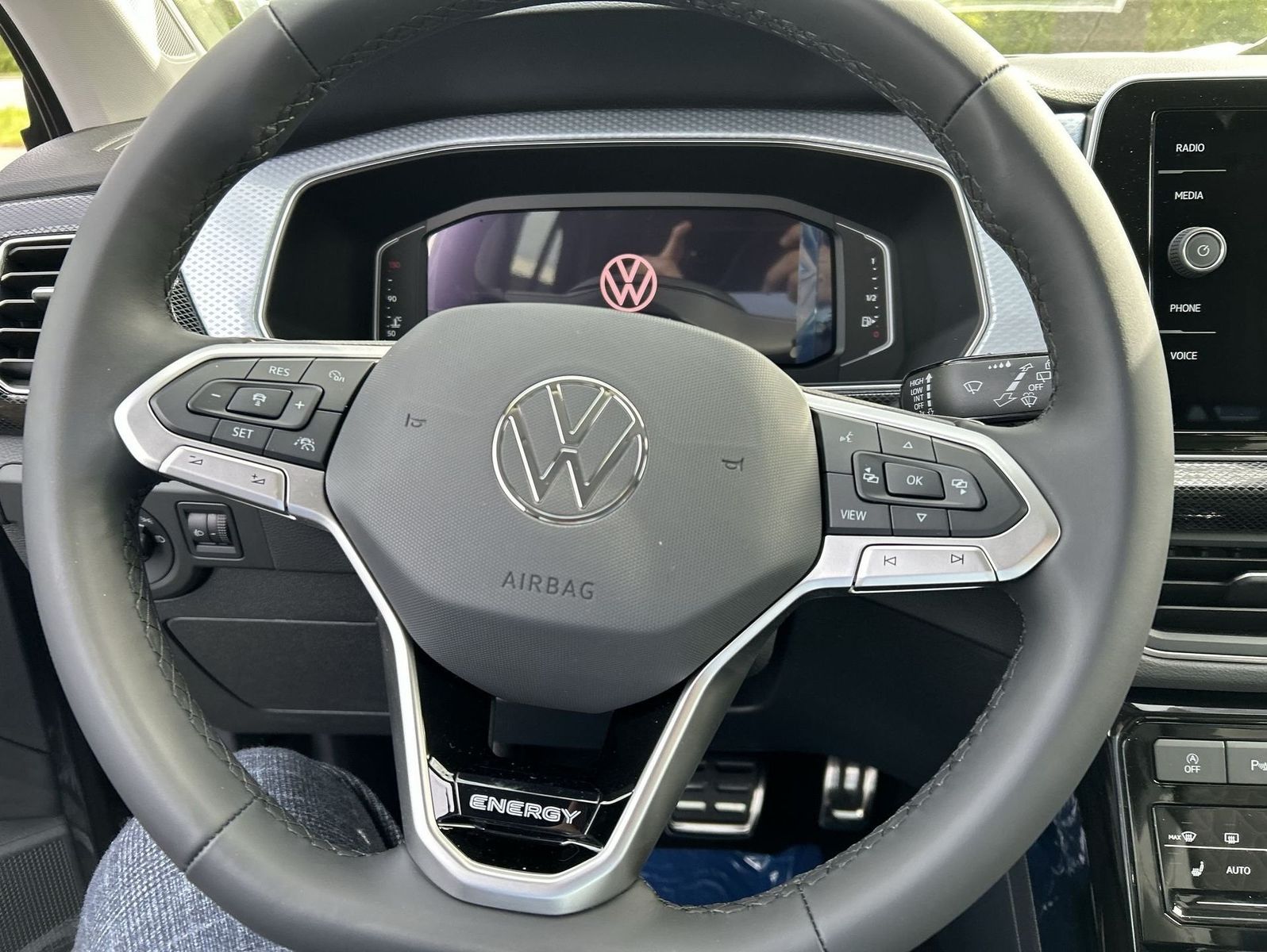 Volkswagen T-Cross - Bild 11