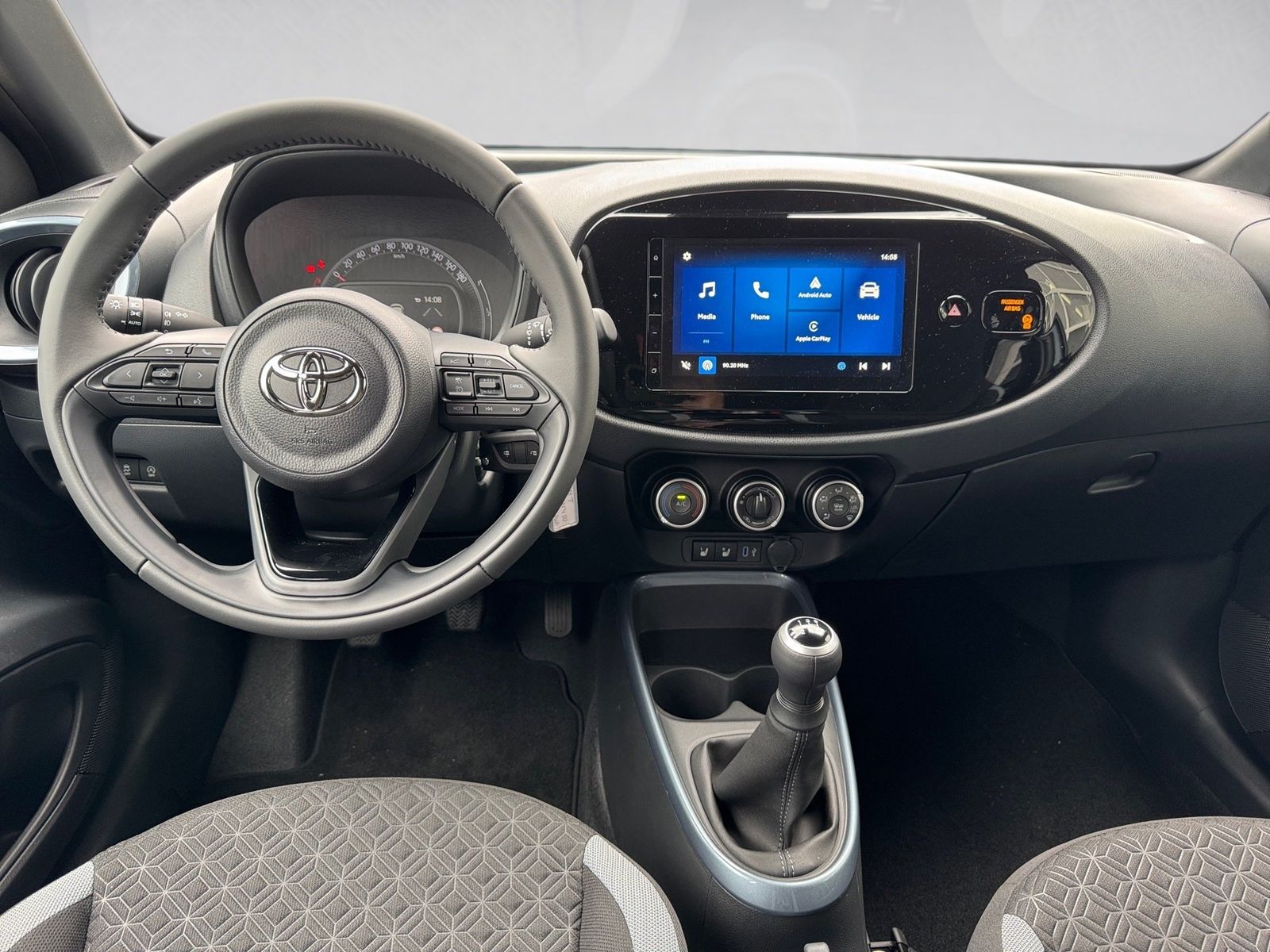 Fahrzeugabbildung Toyota Aygo X 1.0 Teamplayer Navi,SHZ,SoundSys,ACC,Kam.