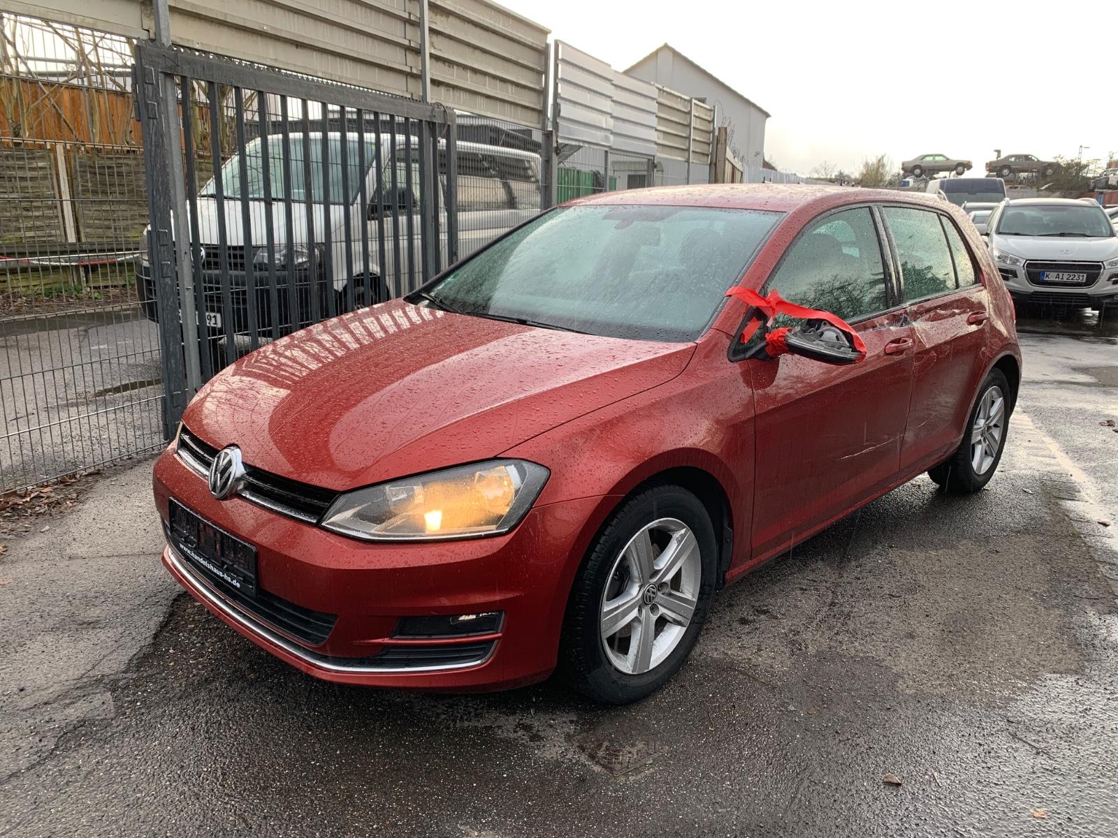 Volkswagen Golf VII Lim. Highline Automatik Kamera Navi