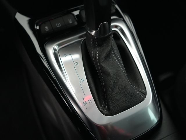 Crossland ELEGANCE PAKET AT+LED+NAVI+RÜCKFAHRKAM