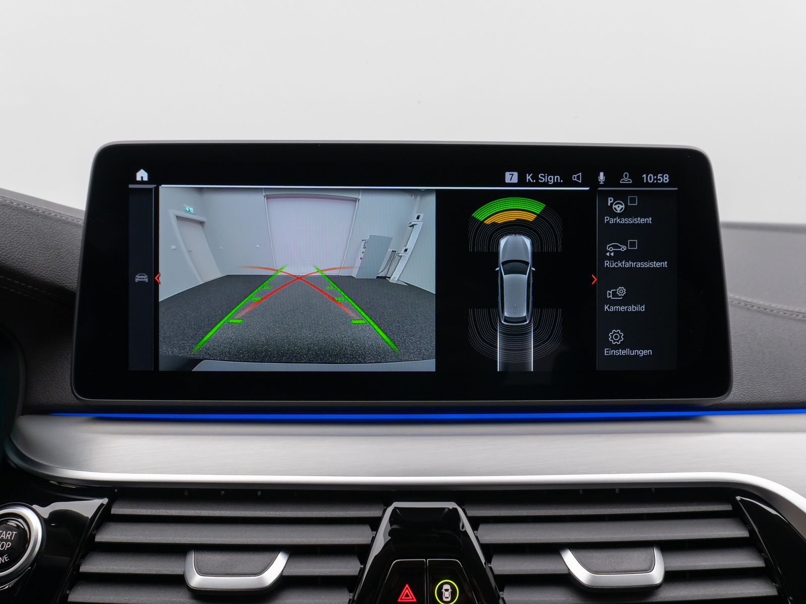 Fahrzeugabbildung BMW 540d xD Luxury Line Kamera HUD DAB ACC Alarm LED