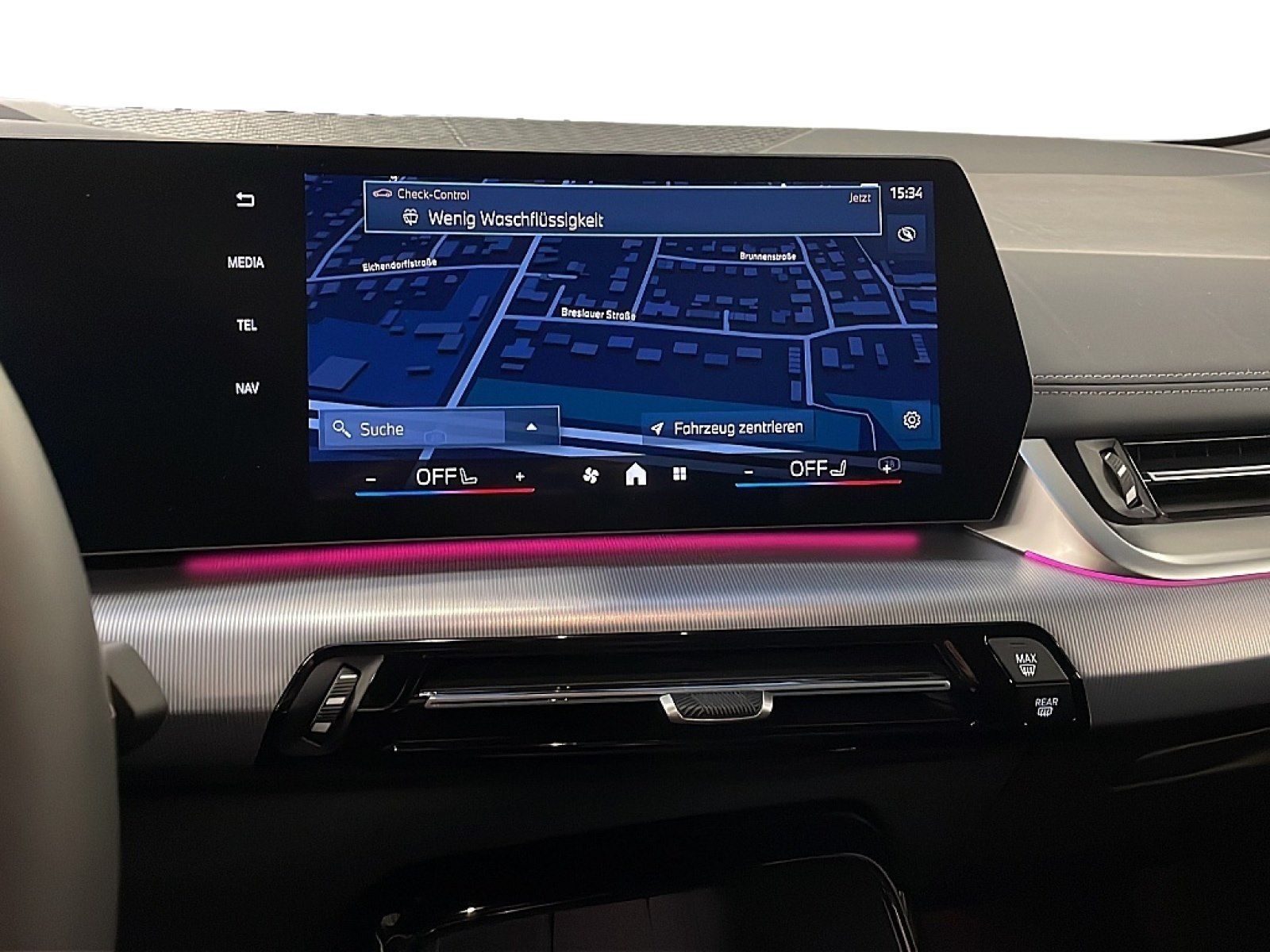 BMW 223 Active Tourer - Bild 12