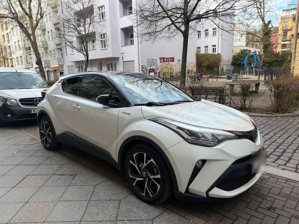Image of Toyota C-HR