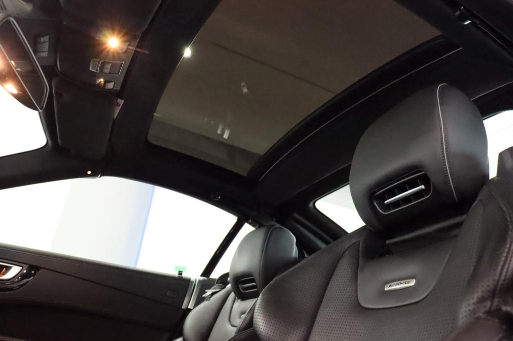 Mercedes-Benz SL 63 AMG