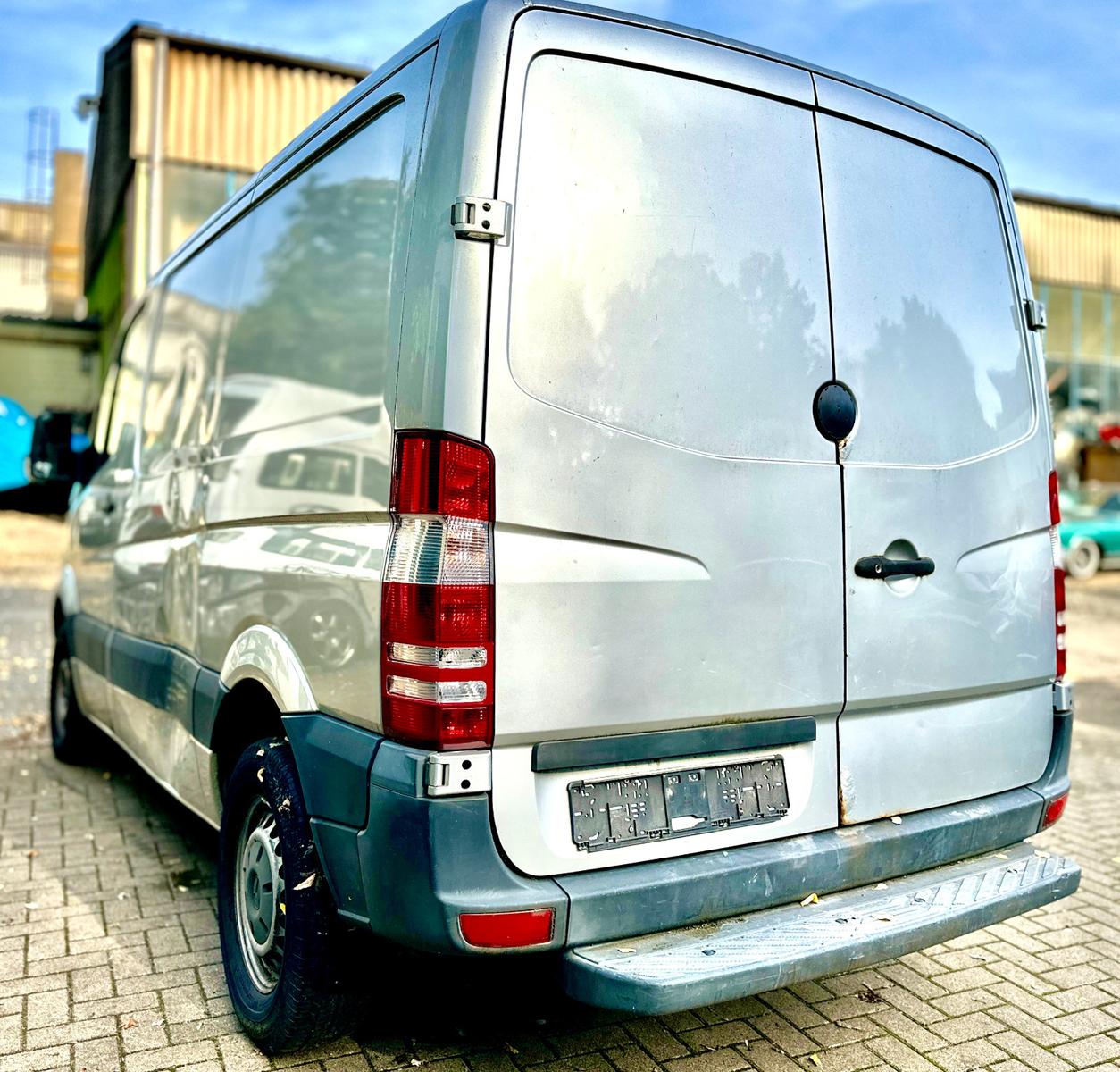Mercedes-Benz Sprinter BRILLANTSILBER METALLIC *Defekt*