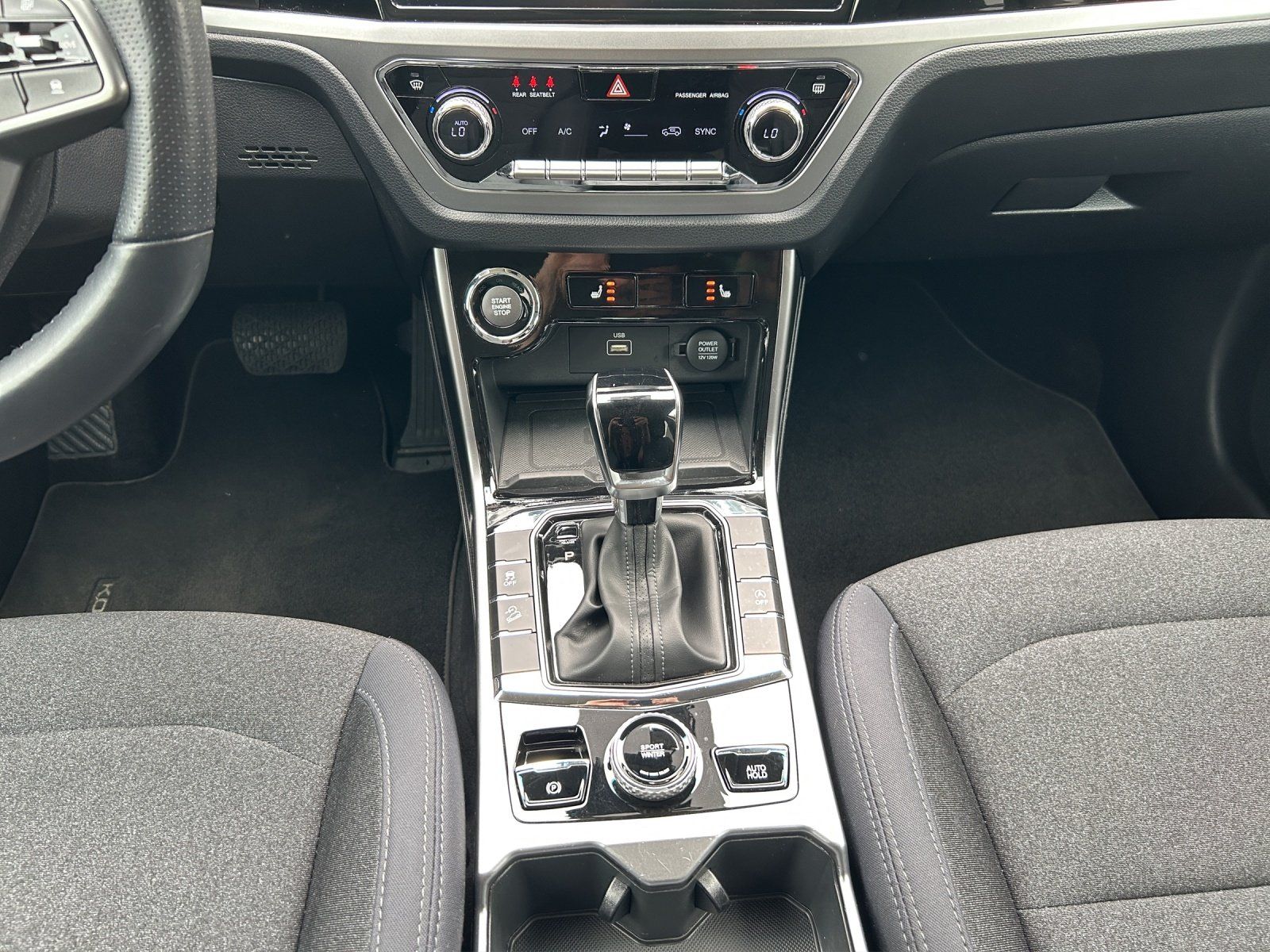 Fahrzeugabbildung Ssangyong Korando Ruby 1.5 T-GDI Aut./LED/ACC/KAMERA/NAVI/