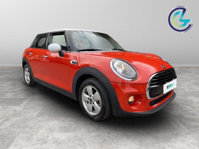 MINI Mini IV F55 2018 5p - Mini 5p 1.5 Cooper D 