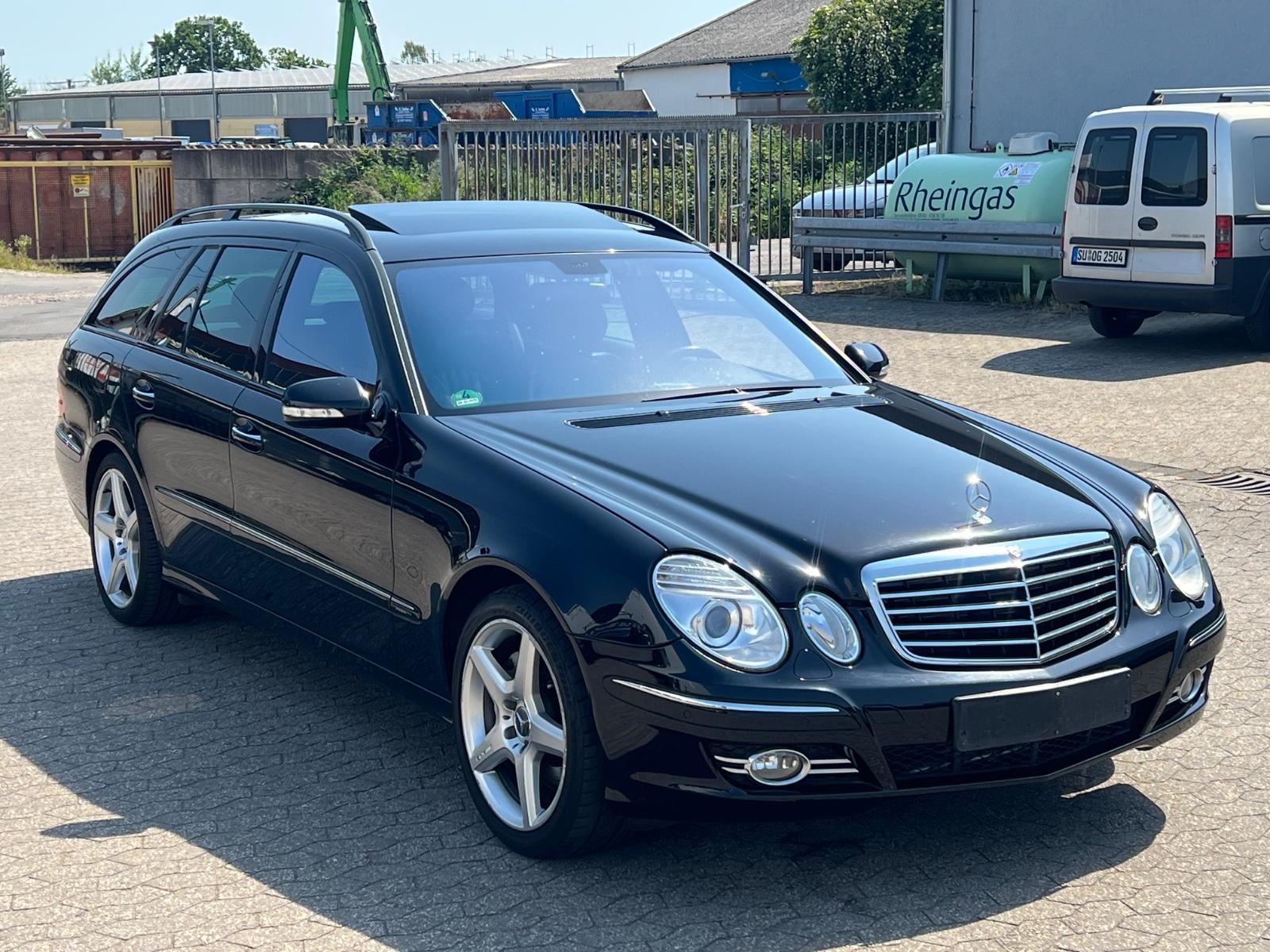 Mercedes-Benz E 500 Designo V8 388PS  H&K - Belüftung - S-Dach