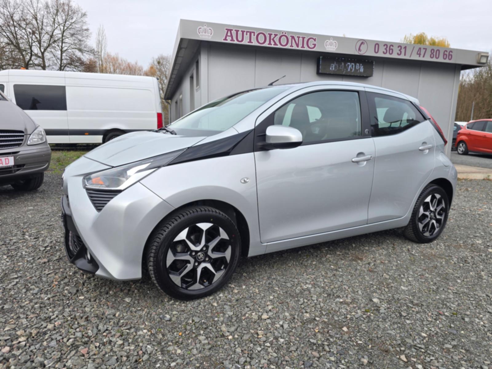 Toyota Aygo AYGO x-play Team D Navi*Kamera*Inspekt. neu