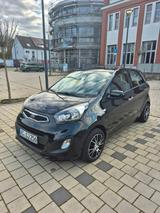Kia Picanto 1.0 FIFA World Cup Edition FIFA Worl... - Kia Picanto: Cup