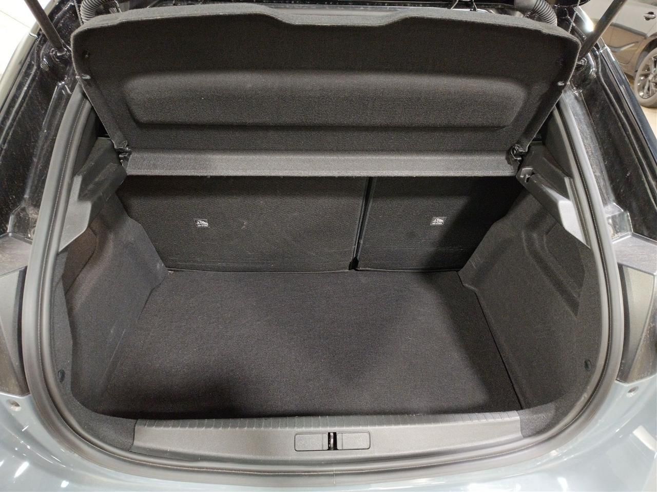 Fahrzeugabbildung Opel Corsa F GS 1.2 Turbo AT+Navi+Rückfahrk.+Sitzhzg.