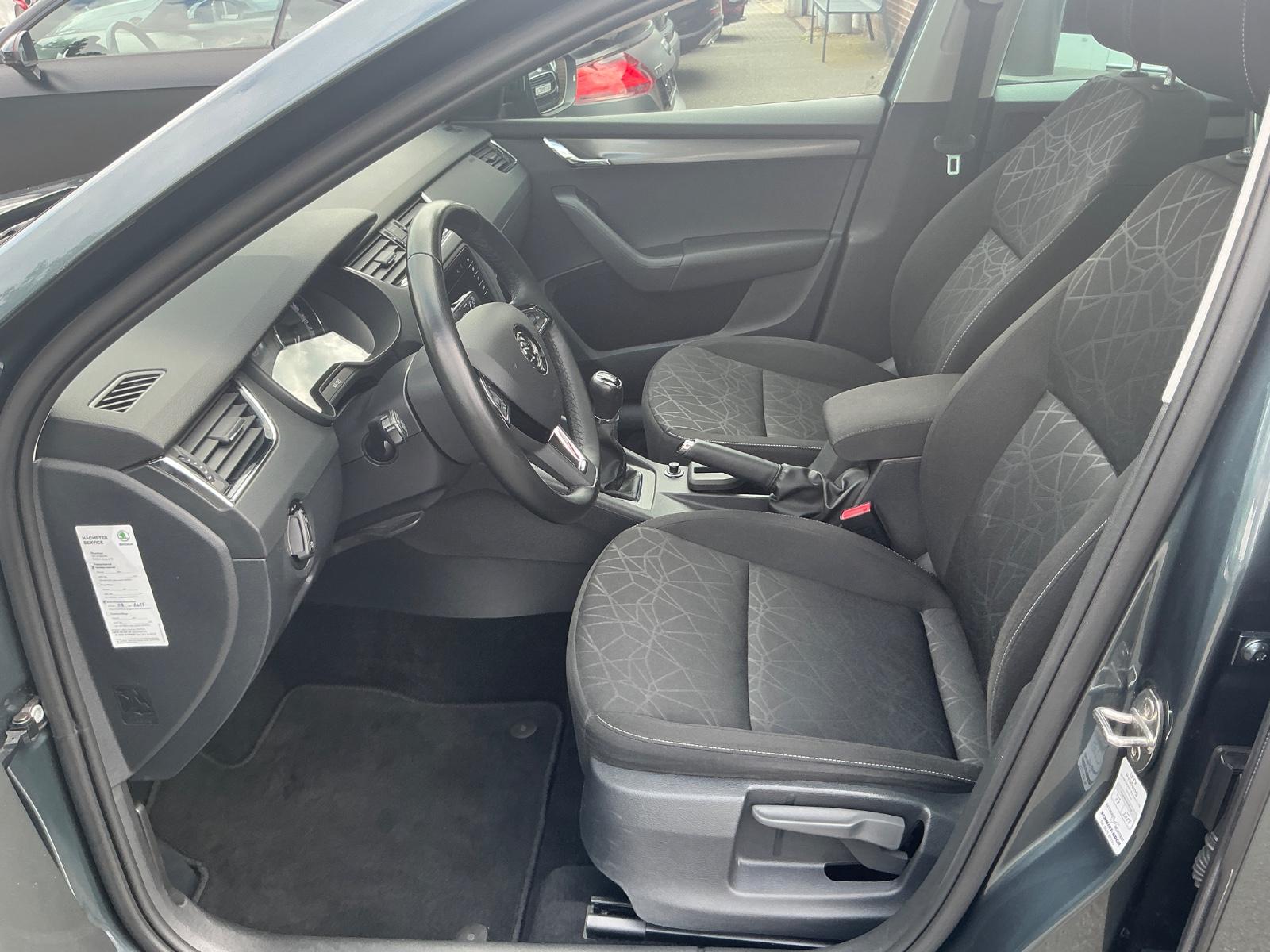 Skoda Octavia Combi Ambition 1.8 TSI SHZ BT PDC NAVI
