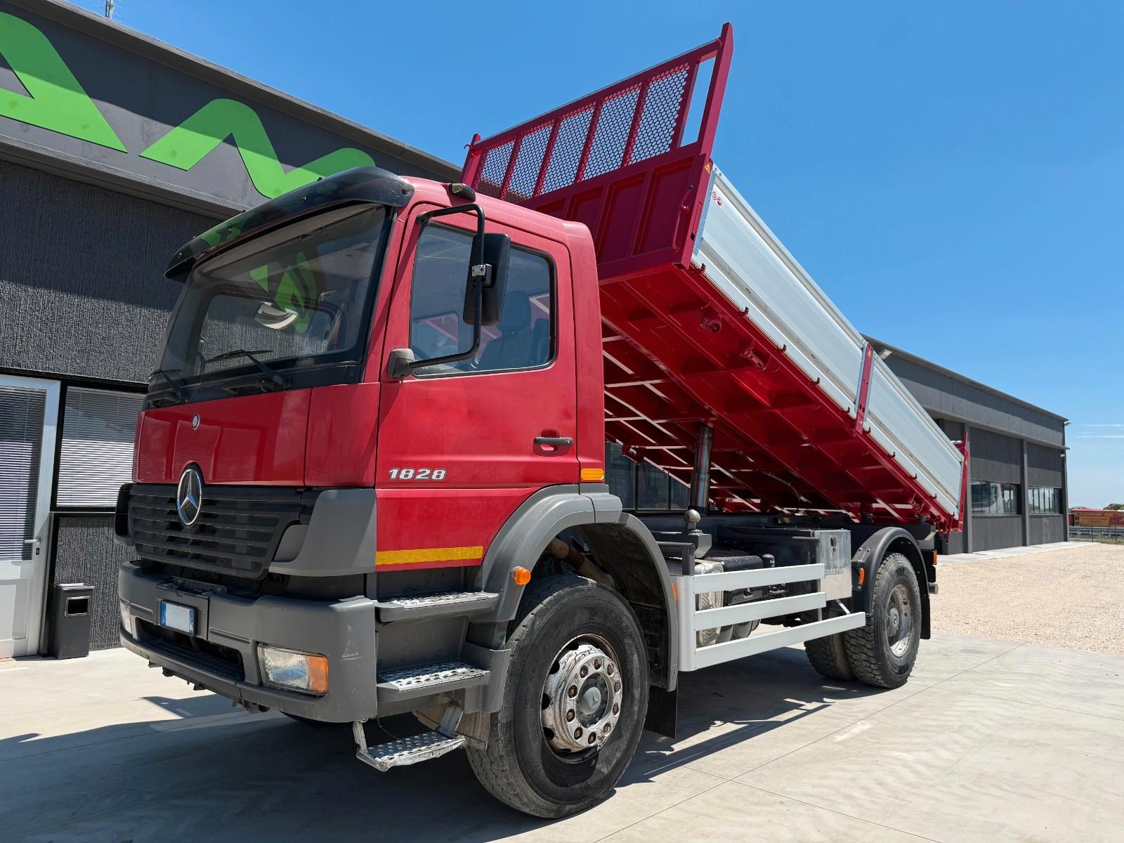 Mercedes-Benz Atego 1828K Kipper blattgefedert 4x2 EU3