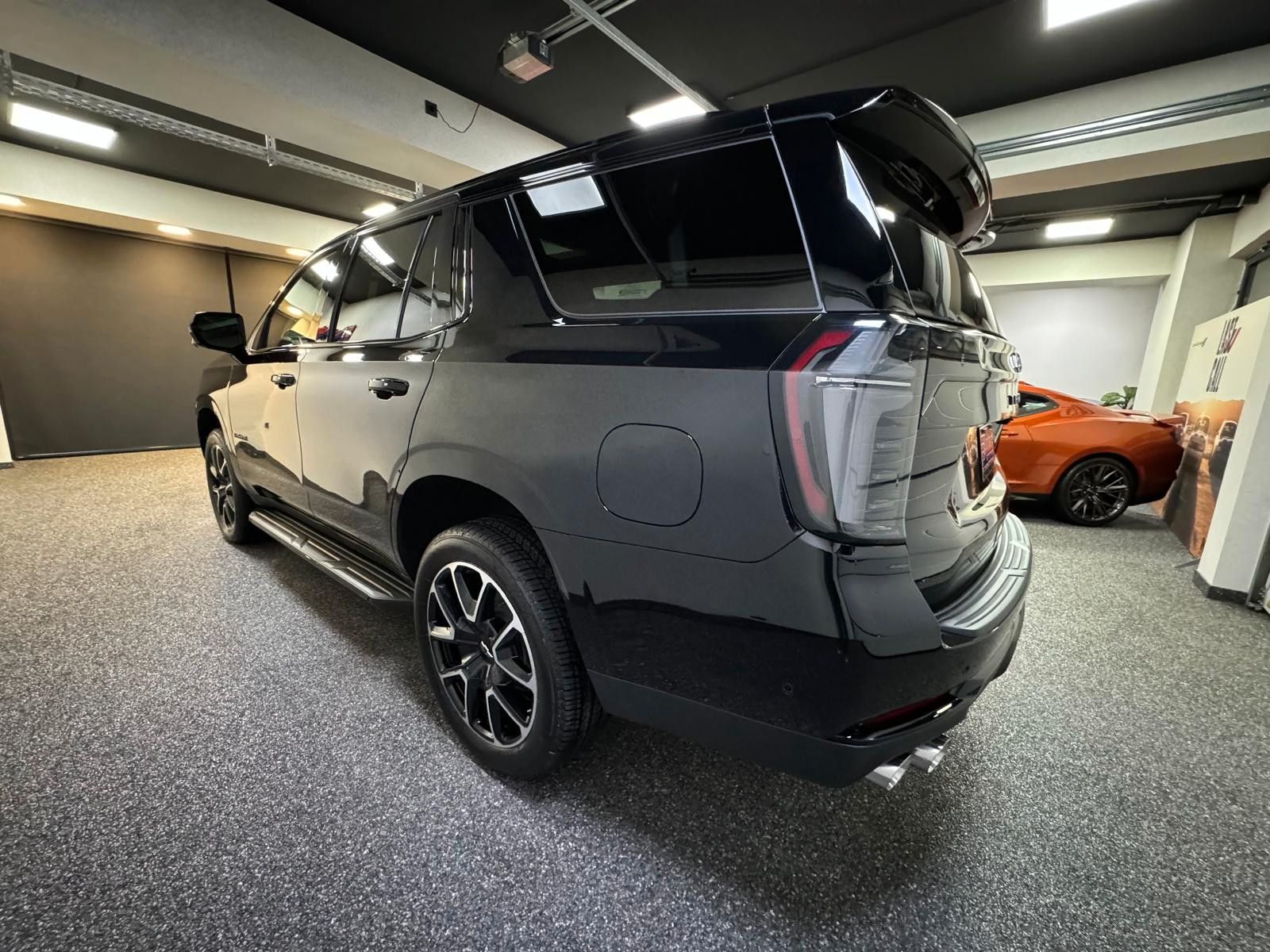 Fahrzeugabbildung Chevrolet 2026 TAHOE 6.2 ECOTEC RST 4x4-22"-NAV