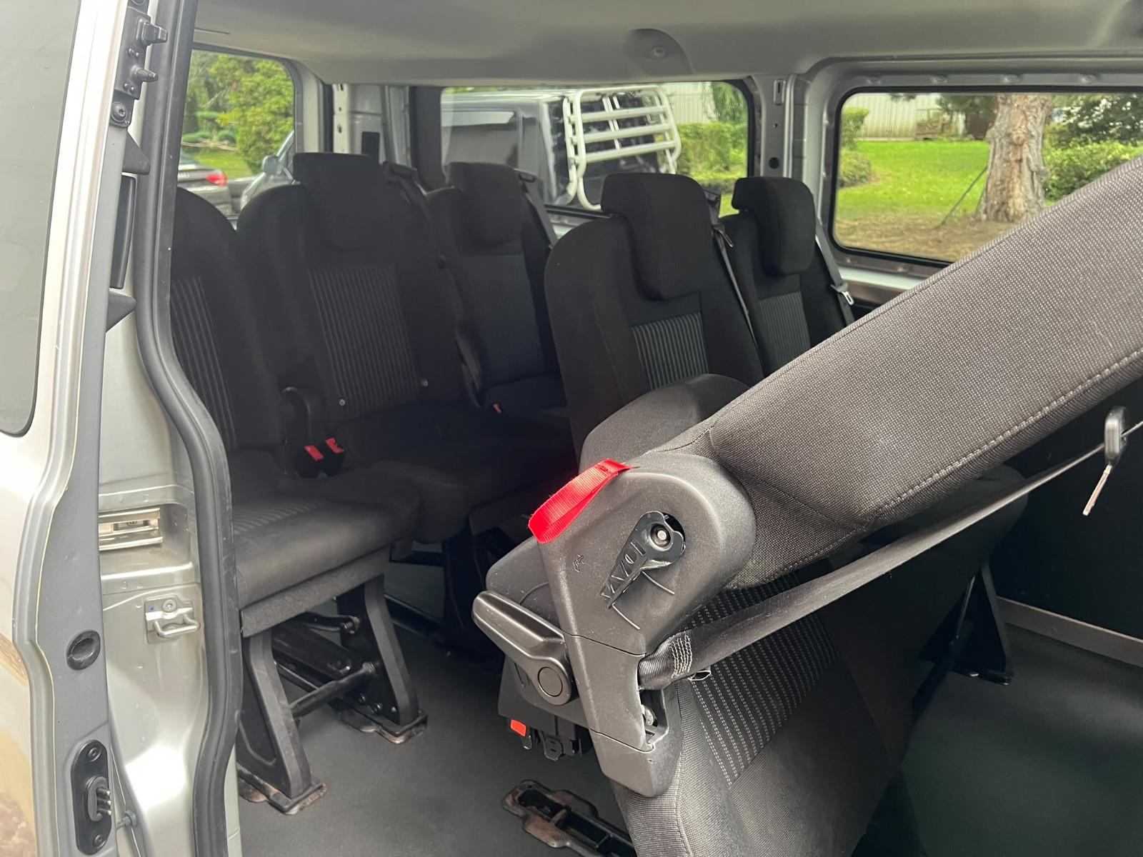Ford Tourneo Custom L2 Lang 9Sitzer 2023 Motor Neu