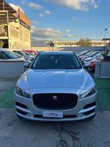 Jaguar F-Pace 2.0 D 180 CV AWD Portfolio - Jaguar F-Pace Kombi Gebrauchtwagen