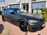 BMW Coupe 335d M Paket/Xenon/Navi/Leder/Schiebedach - graue BMW 335
