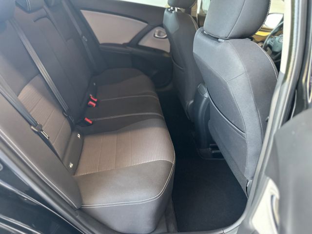 Toyota Avensis Kombi Edition