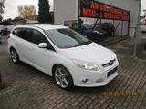 Ford Focus Turnier Titanium  1 Hand - gebrauchte Ford Focus aus dem Jahr 2012