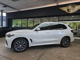 BMW X5 xDrive 40d M-Sportpaket AHK/HuD/PANORAMA/20" - BMW X5: Sportpaket