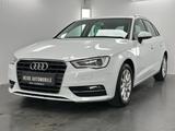 Audi A3 Sportback attraction 1. Hand Xenon - Audi A3 mit Diesel-Antrieb: Weiß