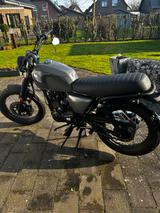 Brixton Cromwell (Bx) 125  - Brixton BX 125