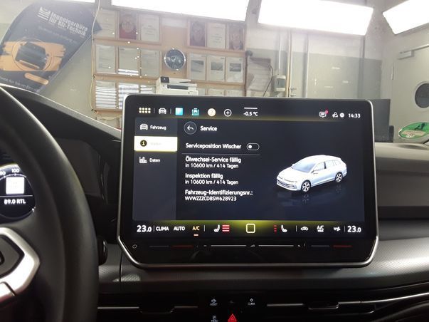 Fahrzeugabbildung Volkswagen Golf VIII Variant TSI Goal LED AHK CarPlay AID A