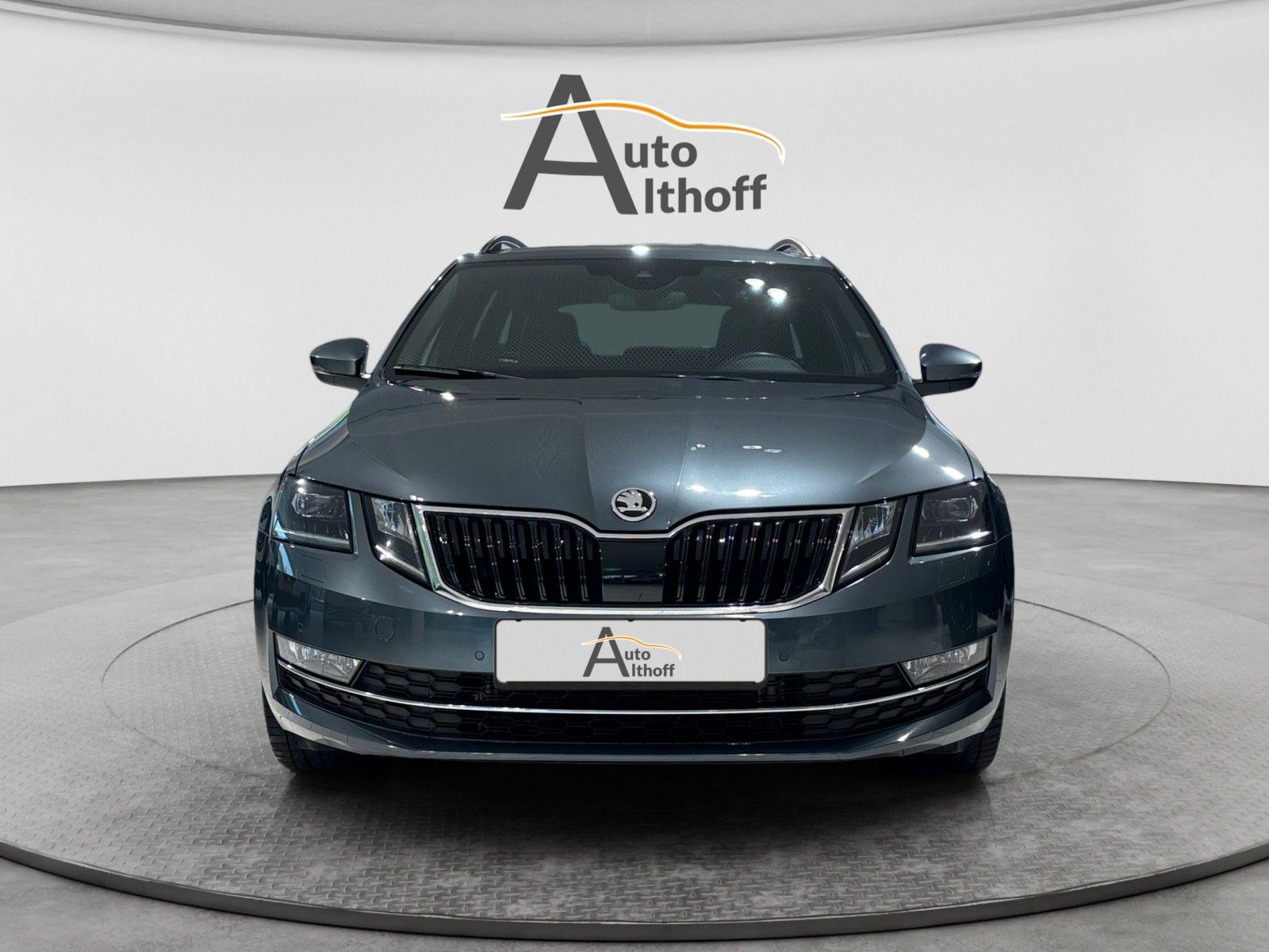 Skoda Octavia Combi L&K 4x4 DSG AHK ACC LED PARK KAM foto 2