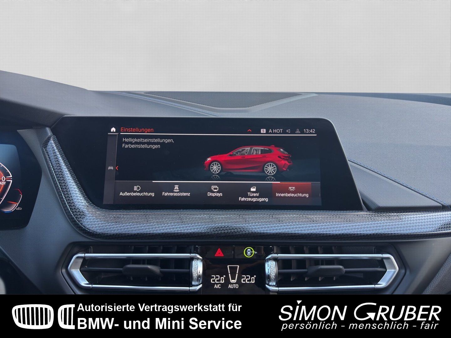 Fahrzeugabbildung BMW 128 ti M Sport Navi Pano LED Shadow Line 19Zoll