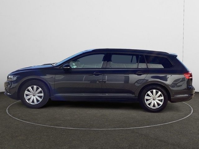 Volkswagen Passat Variant 1.5 TSI DSG Navi PDC v h Kamera foto 2