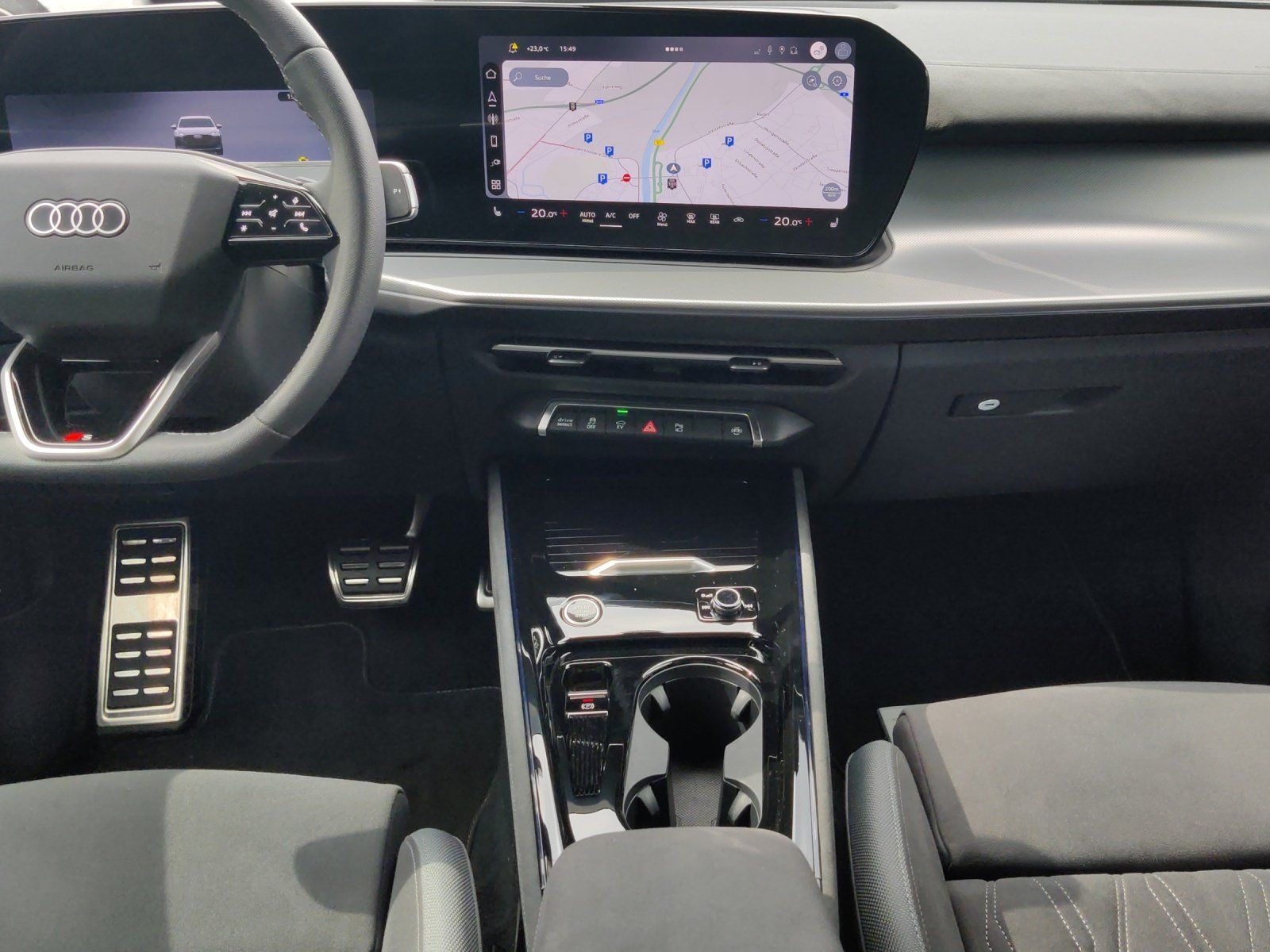 Fahrzeugabbildung Audi Q3 SUV e-hybrid Q3 e-hybrid 200 kW S tronic, Mat