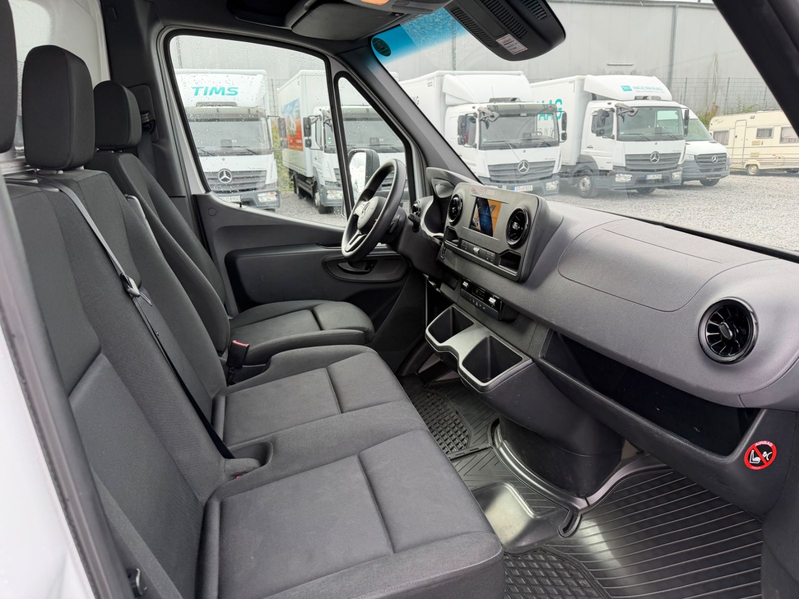 Fahrzeugabbildung Mercedes-Benz Sprinter III 316 CDI Koffer LBW