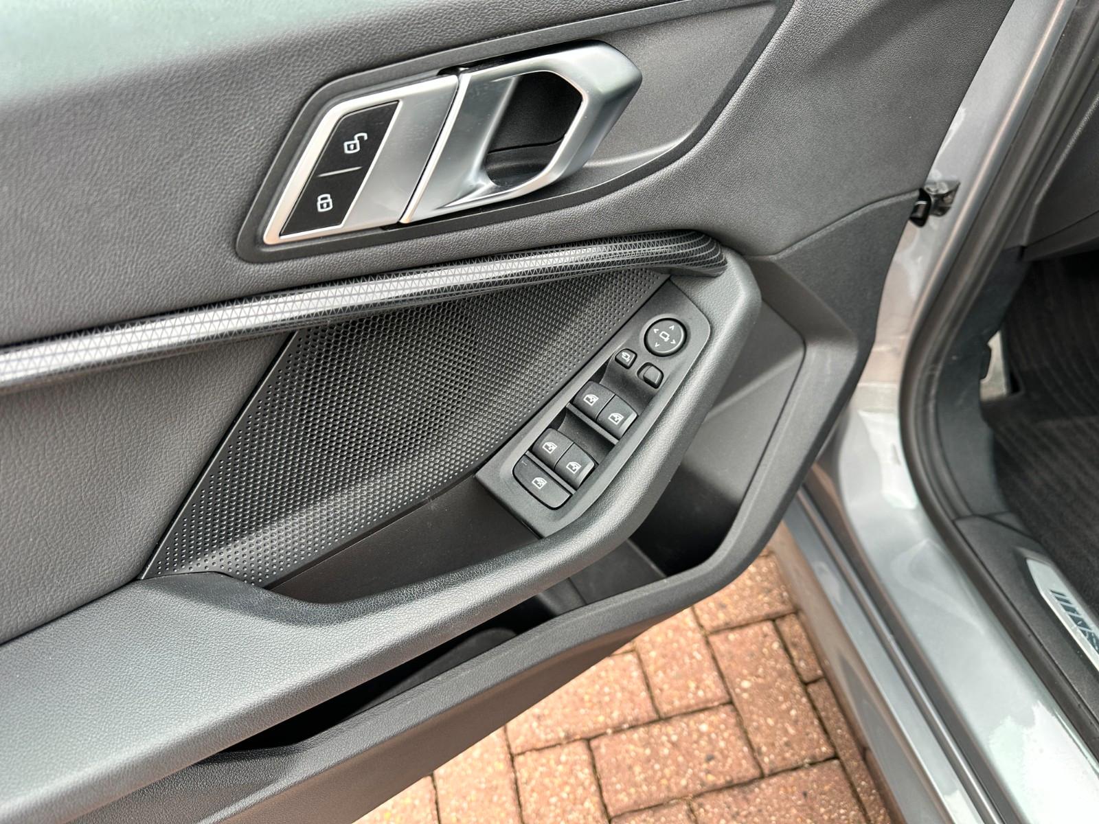 BMW 218 Gran Coupé M-Sport Shadow Line, миниатюра 9
