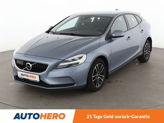 Volvo V40 2.0 D4 Momentum Aut.*NAVI*HUD*CAM*SHZ*