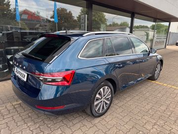 Bild 3 Skoda Superb Combi 2.0 TDI Style DSG AHK Navi Rückfahr